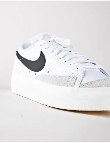 NIKE BLAZER LOW PLATFORM