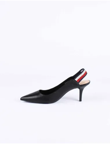 TOMMY STRAP MID HEEL PUMP