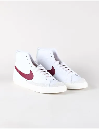 NIKE BLAZER MID'77 VNTG