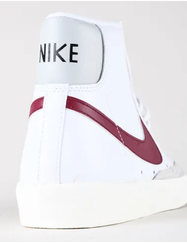 NIKE BLAZER MID'77 VNTG