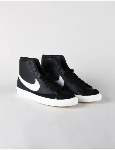 NIKE BLAZER MID '77 VNTG