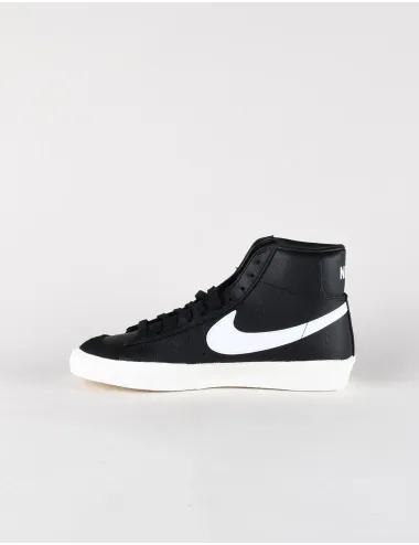 NIKE BLAZER MID '77 VNTG