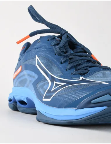 MIZUNO WAVE LIGHTNING Z7