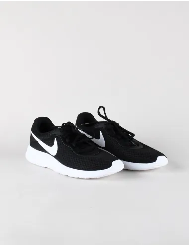 NIKE TANJUN