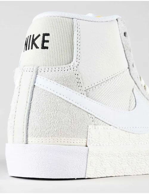 NIKE BLAZER MID PRO CLUB