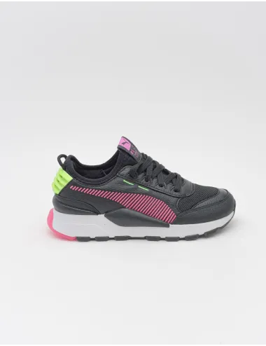 PUMA   RS-0 REIN running