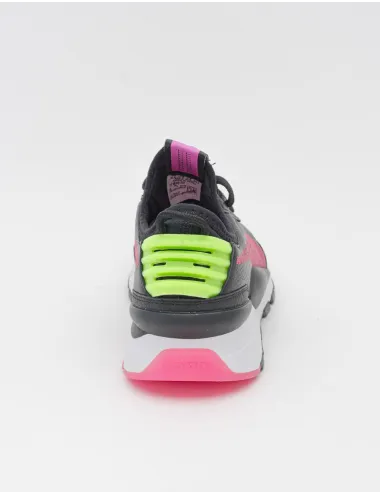 PUMA   RS-0 REIN running