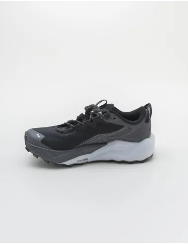 BROOKS  CALDERA 8