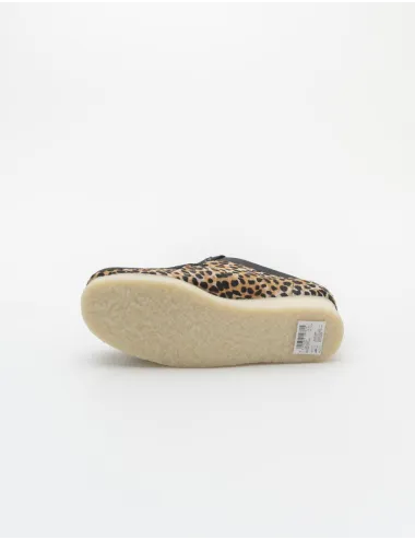 CLARKS   WALLABLE LEOPARD PRINT