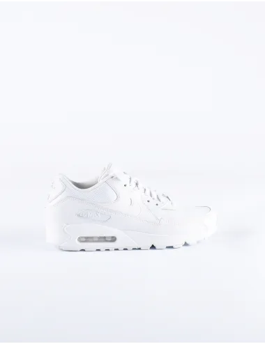 NIKE AIR MAX 90 ESSENTIAL