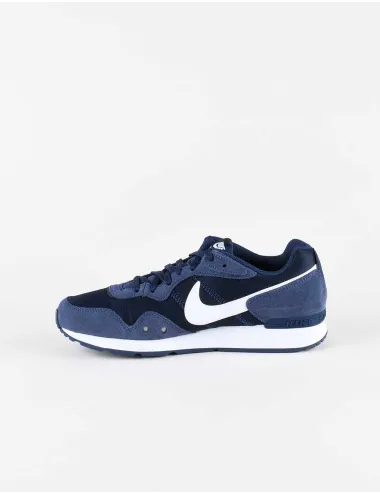 NIKE VENTURE RUNNER