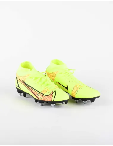 NIKE SUERFLY 8 ACADEMY SG-PRO AC