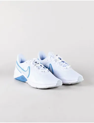 NIKE LEGEND ESSENTIAL 2