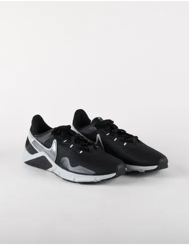 NIKE LEGEND ESSENTIAL 2