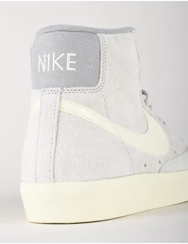 NIKE BLAZER MID '77 PRM