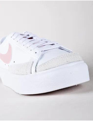 NIKE BLAZER LOW PLATFORM