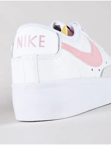 NIKE BLAZER LOW PLATFORM